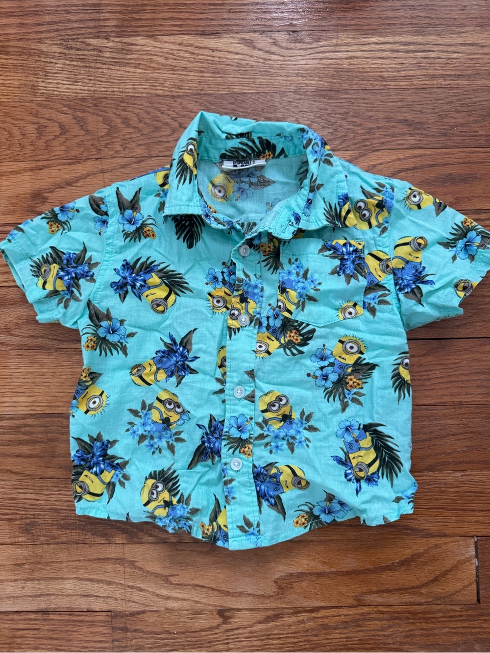Universal Turquoise Minions Hawaiian Print Button-Down Shirt